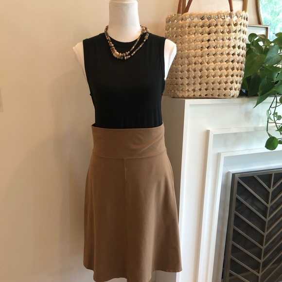 Athleta Dresses & Skirts - Athleta A-line Khaki MIDI Skirt - Size M